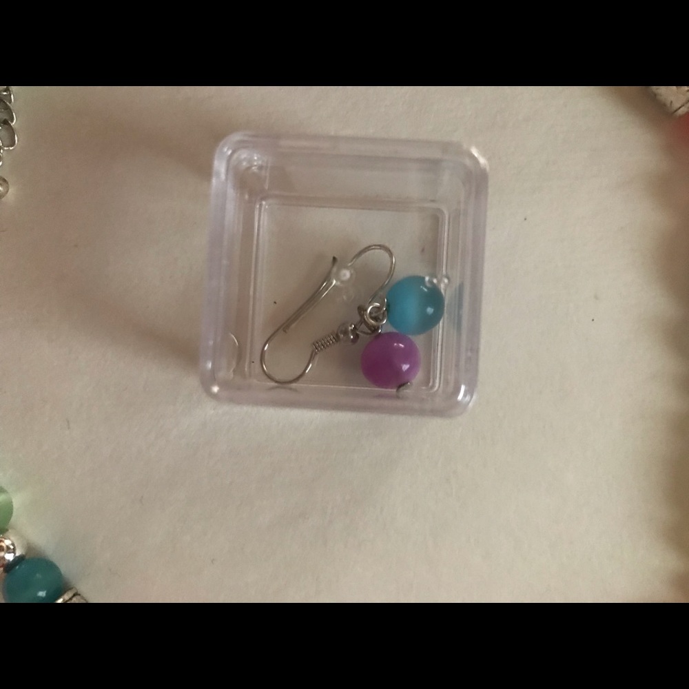 Multicolor - Picture 2 of 2